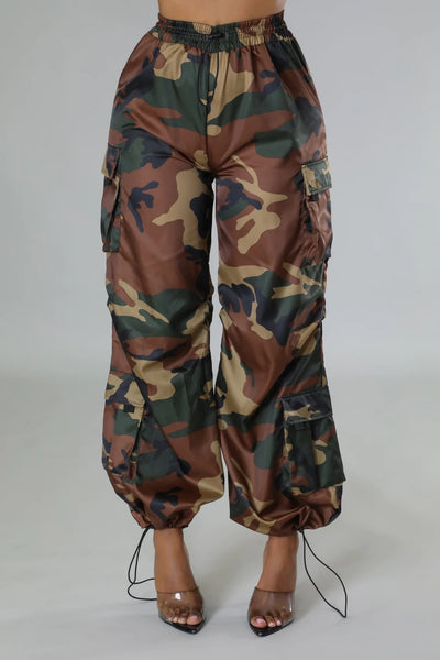 Cali Parachute Joggers Camo